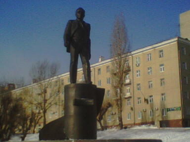 Памятник Ю.А. Гагарину на Набережной Космонавтов